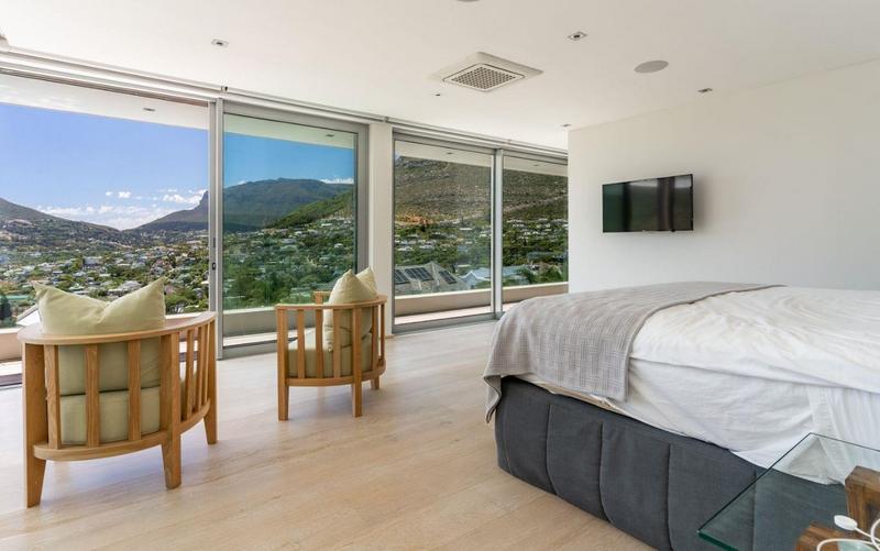 5 Bedroom Property for Sale in Hout Bay Western Cape